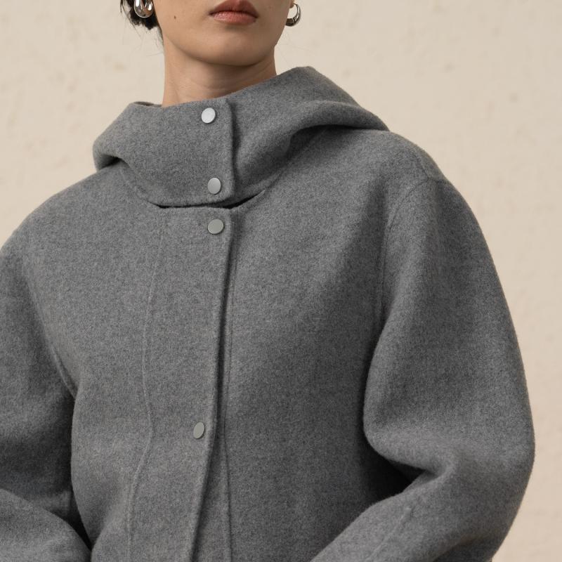 Le manteau feutré col-capuche montant | Manteaux Manteaux Femme